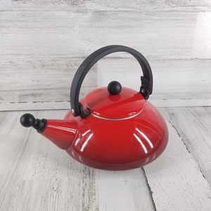 Le Creuset 1.6 Quart Red Enamel Whistling Tea Kettle